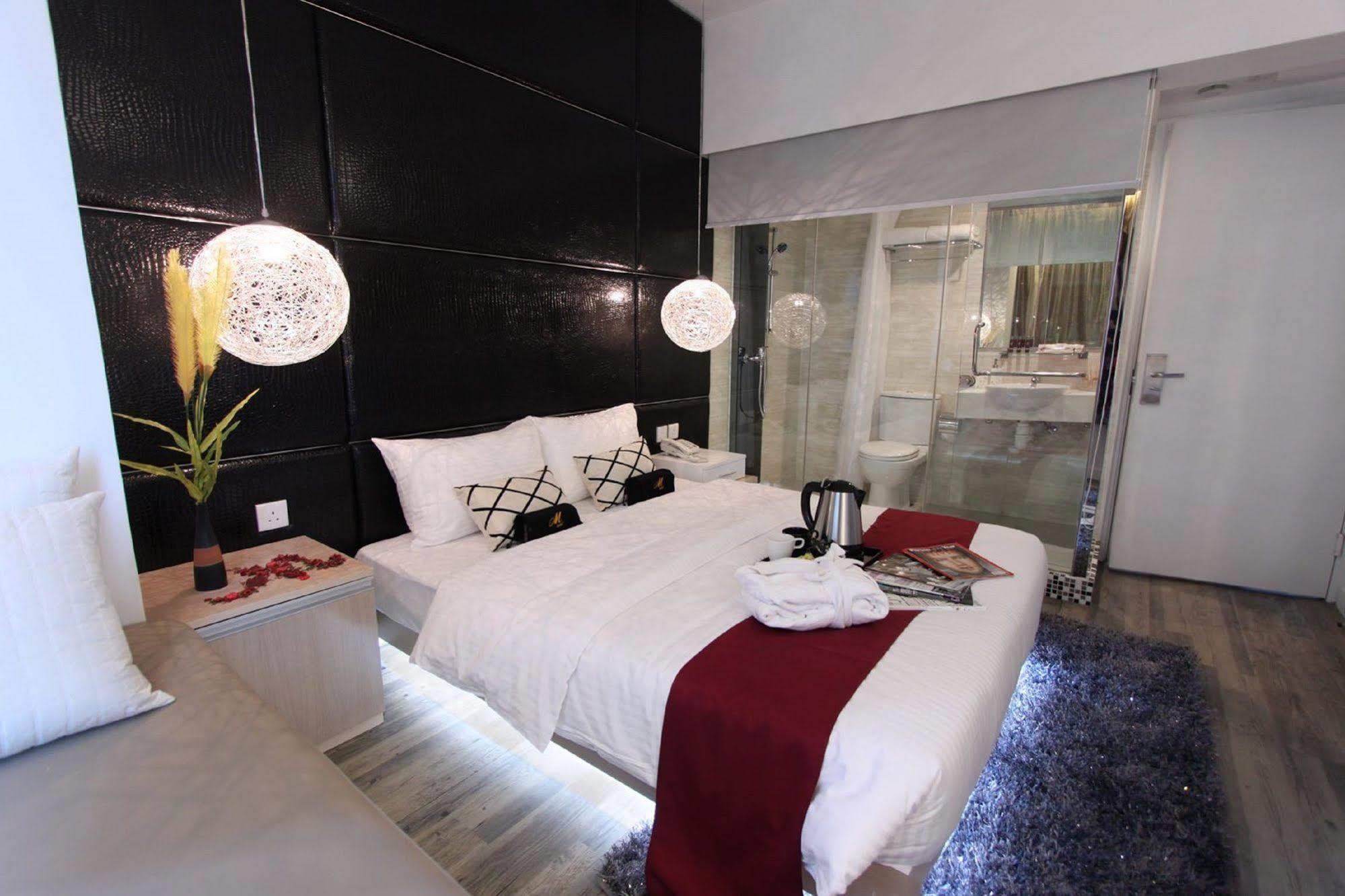 M1 Hotel Hong Kong Exterior photo